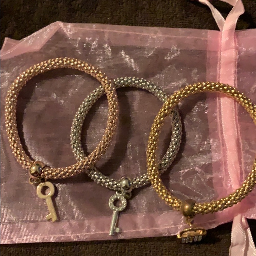 Tri-color Bracelet, yellow, rose, white gold